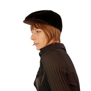 Paul Smith black velvet newsboy cap with brown brim